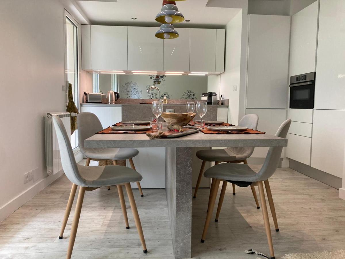 Superbe Appartement Avec Jardin Saint Charles Biarritz Exterior photo